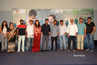 Mahanubhavudu Trailer Launch Stills